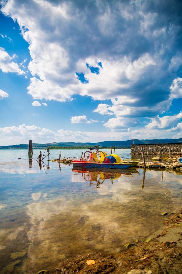 Fioridilago Apartment Tuoro sul Trasimeno Luaran gambar